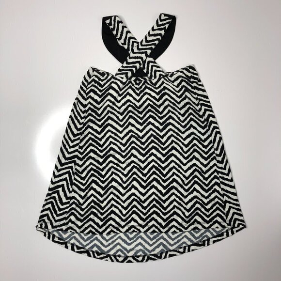 DYNAMITE Black & White Zigzag Chevron Tribal Flowy Racerback Dressy Tank Top - Picture 3 of 10